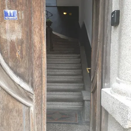 E11even Διαμέρισμα *