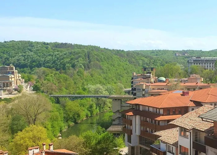 E11even * Βελίκο Τίρνοβο